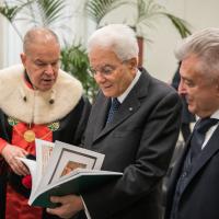 Il Rettore Angelo Tagliabue, il Presidente della Repubblica e il Direttore Generale