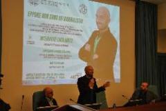 #NonCiFermaNessuno: l'inviato di Striscia la Notizia al Campus di Varese