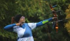 Studentessa-arciere alla prima tappa della European Youth Cup di Maratona