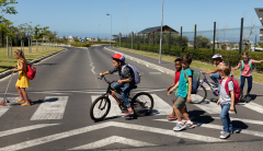 bambini in bici