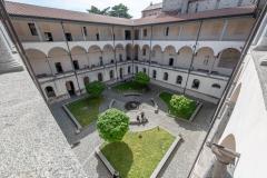 Chiostro di Sant'Abbondio