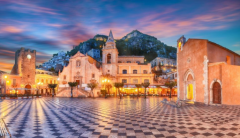 Taormina, piazza
